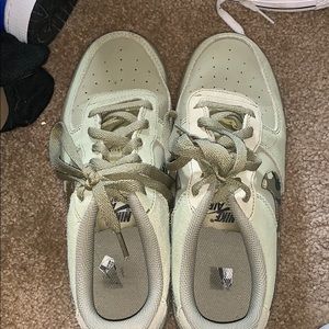 size 7 nike air forces women